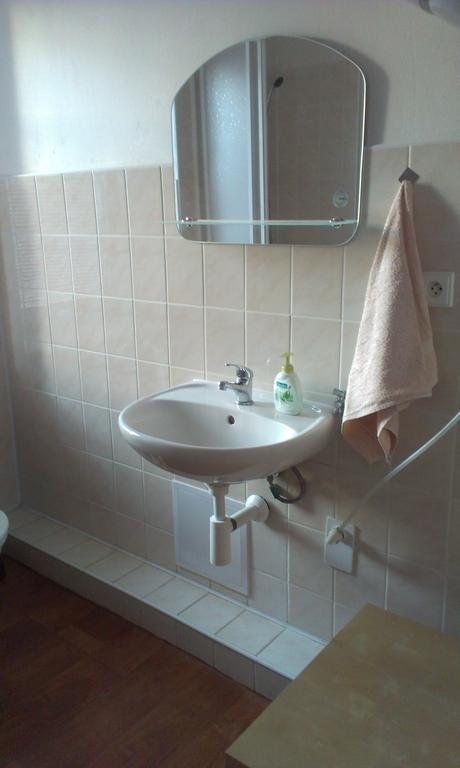 Pension Doctor Dvur Kralove nad Labem Bilik gambar